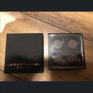 Anastasia Beverly Hills Empty Eyeshadow Palette